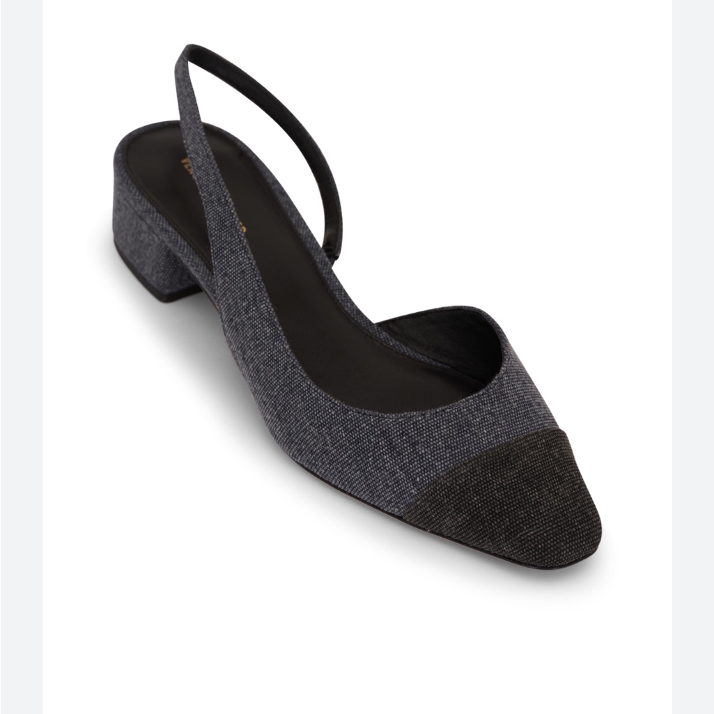 Veronica Beard Cecile Blue & Black Denim Cap-Toe Slingback. Size 6m. Msrp $375